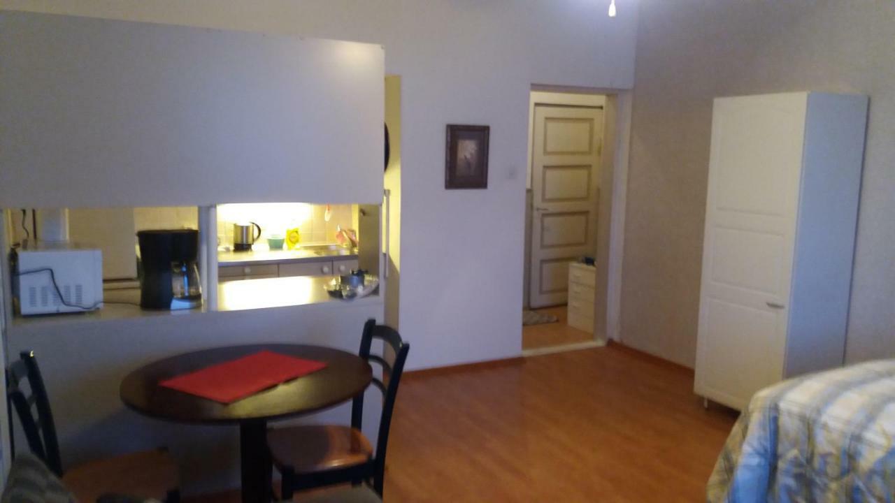 Cosy Studio Apartment Vaasa Extérieur photo